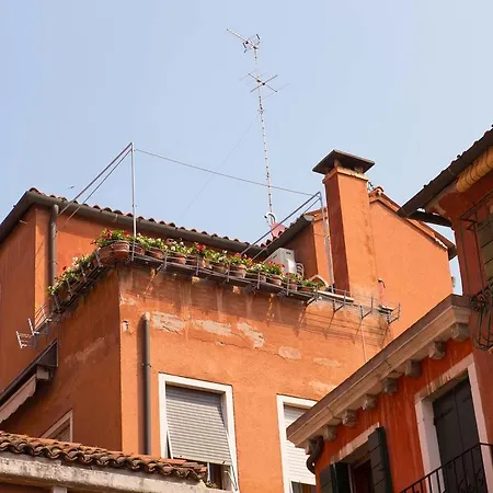 Appartement Savoia & Jolanda 2 *