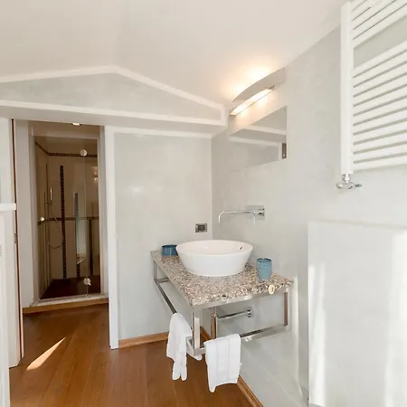 Savoia & Jolanda 2 Apartman
