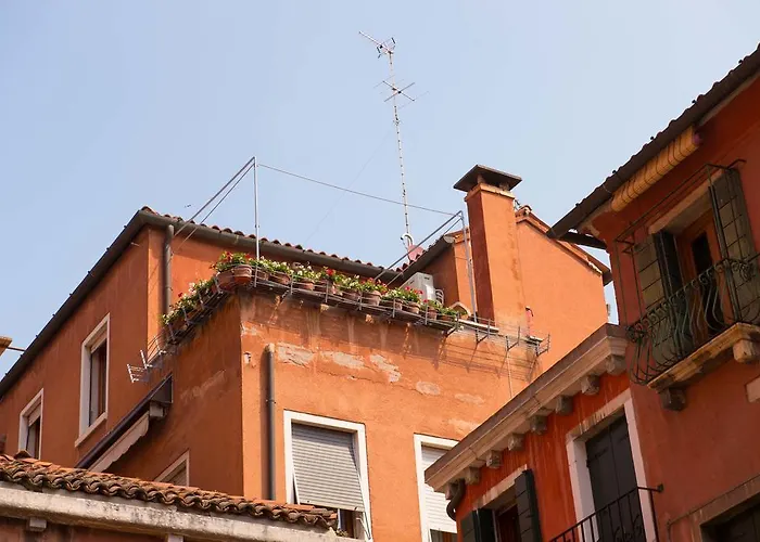 Апартаменты Savoia & Jolanda 2 *