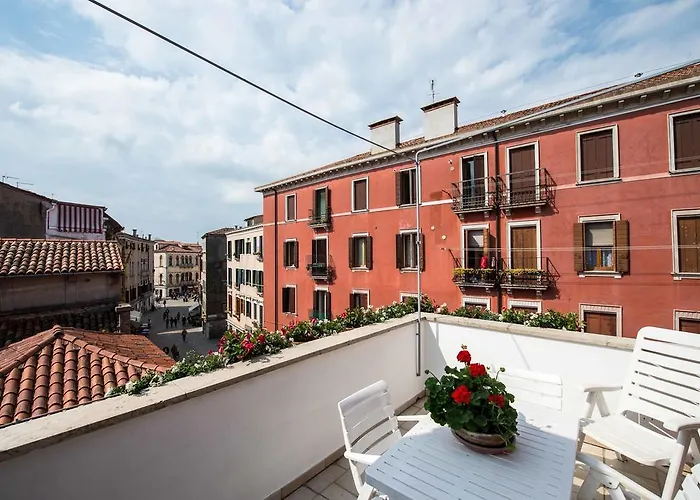 Savoia & Jolanda 2 Апартаменты *