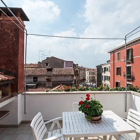 Savoia & Jolanda 2 *