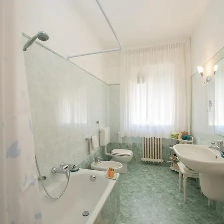 Savoia & Jolanda 2 Venezia