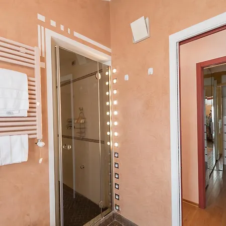 Savoia & Jolanda 2 Venedig